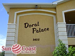 Doral Palace Signage